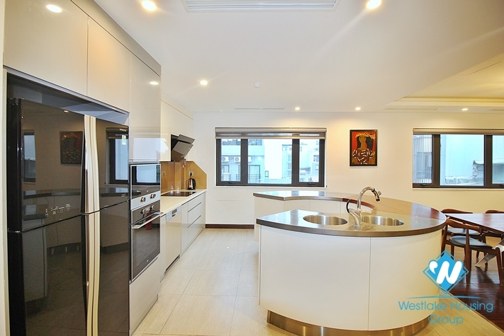 Supper nice apartment with nice view from the balcony of apartment for rent in Tu Hoa St 