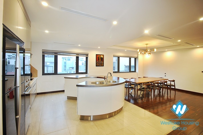 Supper nice apartment with nice view from the balcony of apartment for rent in Tu Hoa St 