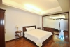 Spacious and lake view 3beds apartment for rent in Xuan Dieu, Tay Ho