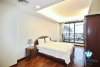 Spacious and lake view 3beds apartment for rent in Xuan Dieu, Tay Ho
