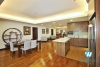 Spacious and lake view 3beds apartment for rent in Xuan Dieu, Tay Ho