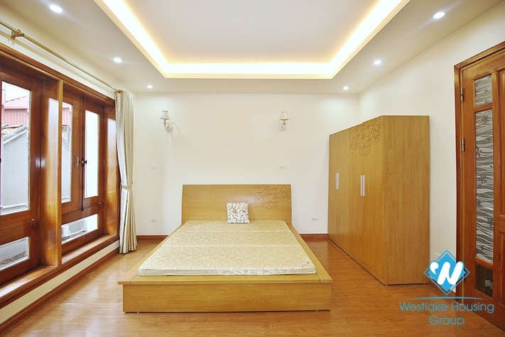 Beautiful and quiet house for rent in Tay Ho area , Ha Noi.