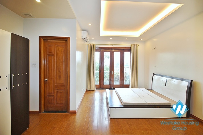 Beautiful and quiet house for rent in Tay Ho area , Ha Noi.