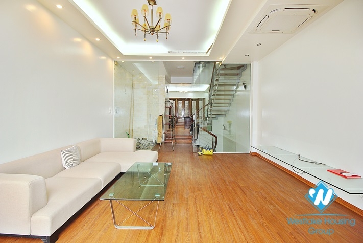 Beautiful and quiet house for rent in Tay Ho area , Ha Noi.