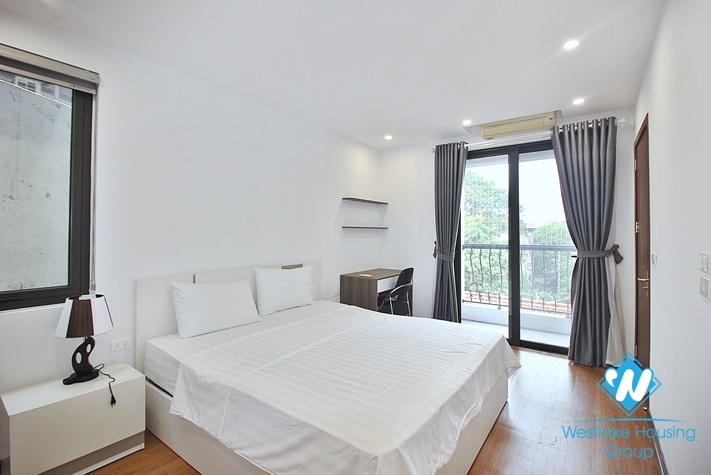 Bright 2 bedrooms apartment for rent in Tay Ho area, Ha Noi