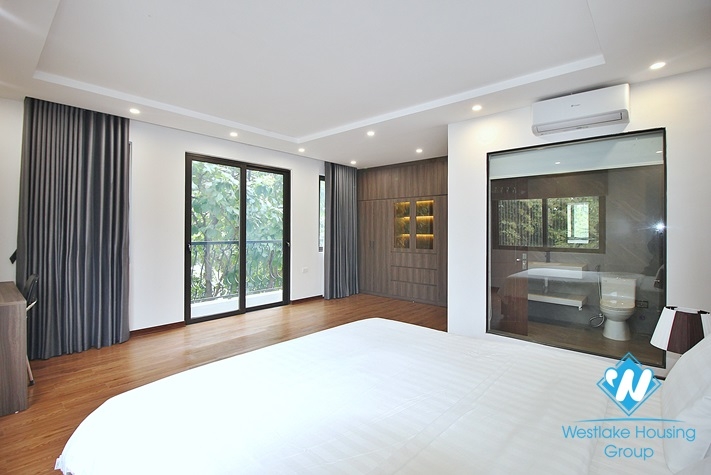 Bright 2 bedrooms apartment for rent in Tay Ho area, Ha Noi