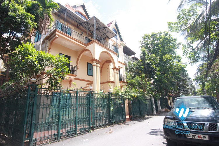 Beautiful house for rent in Dang Thai Mai alley, quite and full of natural light