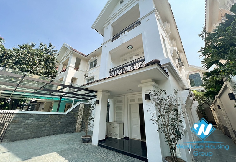 Renovated house in Ciputra, Tay Ho, Ha Noi For Rent 