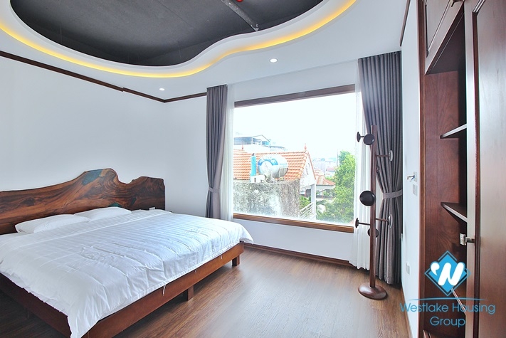 Brand new 4 bedroom apartment with big balcony and lake view in Tay ho, Ha Noi