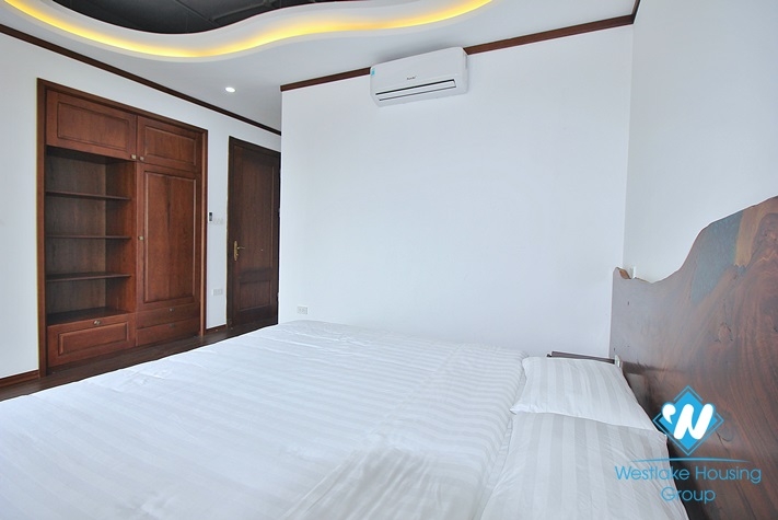 Brand new 4 bedroom apartment with big balcony and lake view in Tay ho, Ha Noi