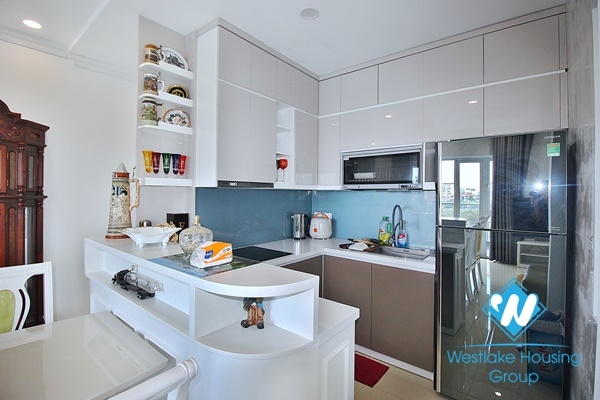 Lake view 1 bedroom apartment for rent in Quang an, Tay ho