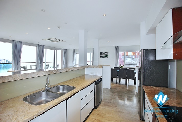 Modern serviced apartment with lake view for rent in Quang An Street, Tay Ho, Ha Noi 