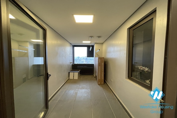 Good quality apartment for rent in S2 Tower - Sun Grand Thuy Khue st, Tay Ho District 