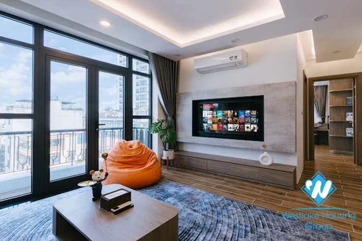 Brand new 1 bedroom apartment for rent in Tay Ho district.