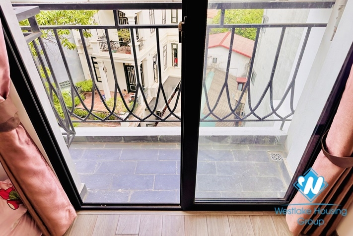 Nice and bright 1 bedroom apartment for rent in Trinh Cong Son st Tay Ho
