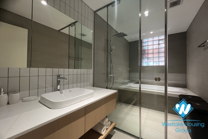 Luxury 2 bedroom apartment for rent in Hoan Kiem district.