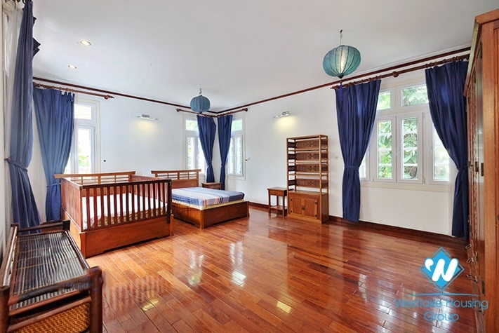 Nice four bedrooms house for rent in Tay Ho, Ha Noi