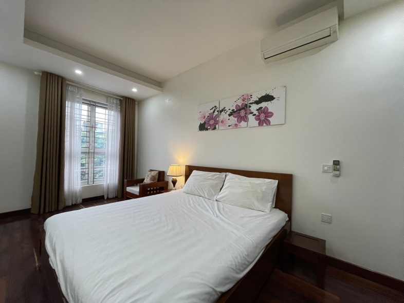 2 bedrooms fully furnished for rent in Truc Bach, Ba Dinh