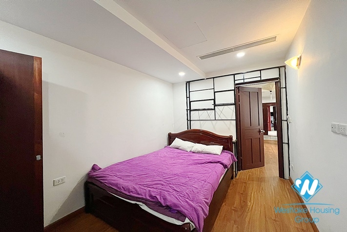 Brandnew and Morden Two bedrooms apartment for rent in Nguyen Khac Hieu st, Truc Bach area, Ba Dinh district.