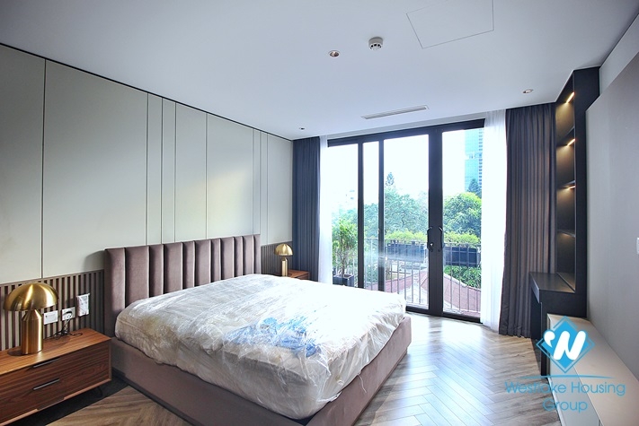 Nice 02 Bedrooms apartment for rent in Tay Ho st, Tay Ho District 
