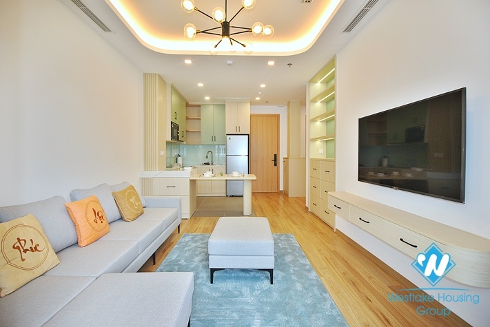 Newly 2 bedroom apartment in Xuan dieu, Tay ho