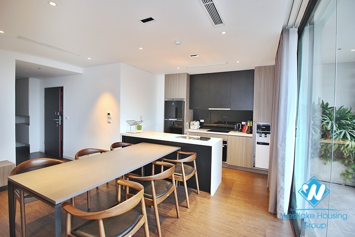 Luxurious 2 bedrooms apartment for rent in To Ngoc Van st, Tay Ho