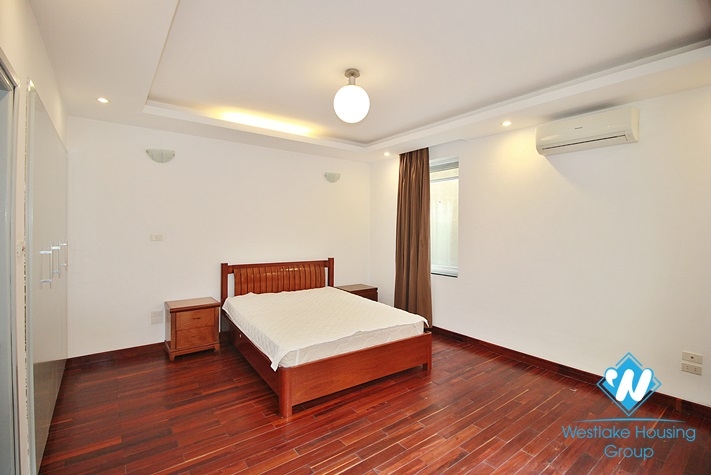 A spacious 3 bedroom apartment with lake view in Tay ho, Ha noi