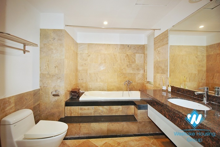A spacious 3 bedroom apartment with lake view in Tay ho, Ha noi