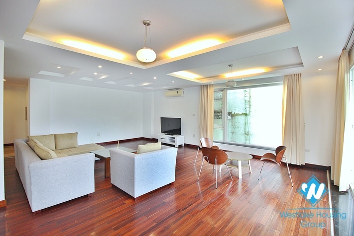 A spacious 3 bedroom apartment with lake view in Tay ho, Ha noi