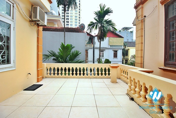 A private cozy house for rent in Tay Ho Street