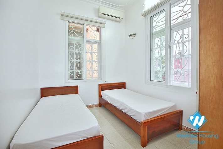A private cozy house for rent in Tay Ho Street