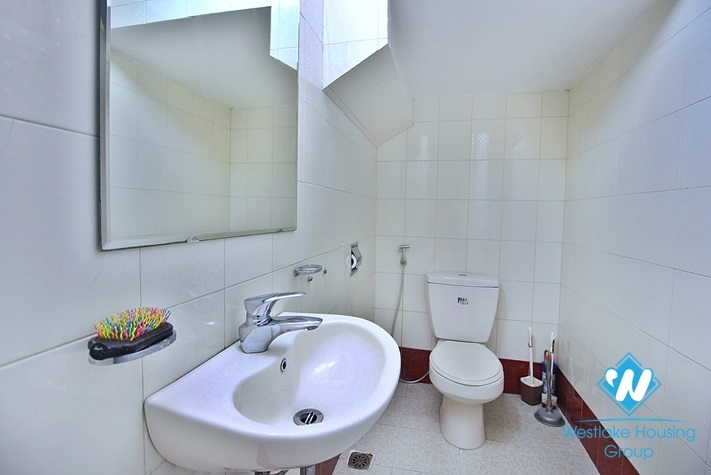 A private cozy house for rent in Tay Ho Street