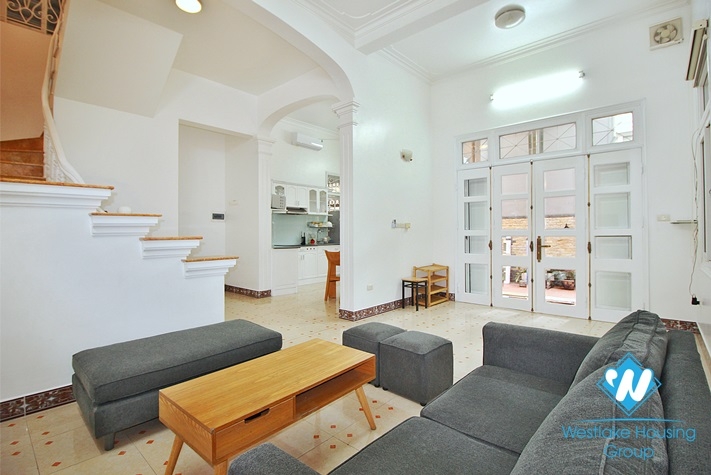 A private cozy house for rent in Tay Ho Street