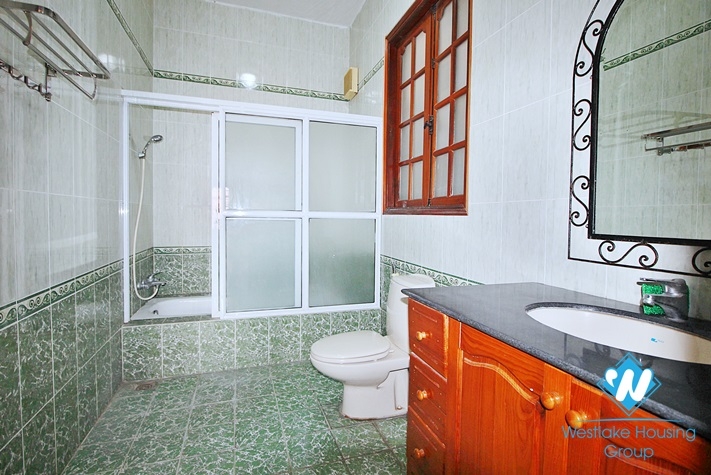 Cosy house available for rent in Westlake area, fully furnished.