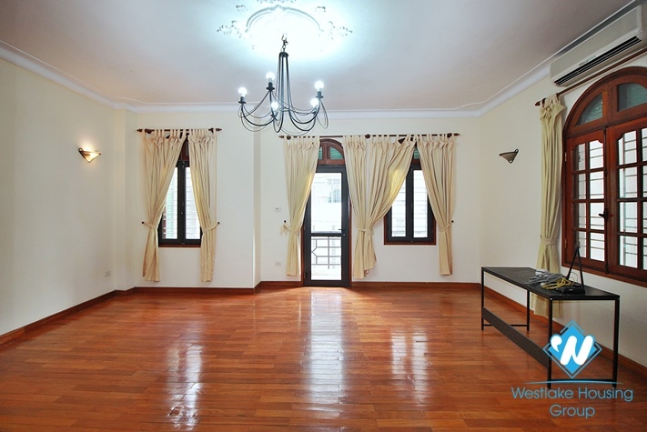Cosy house available for rent in Westlake area, fully furnished.