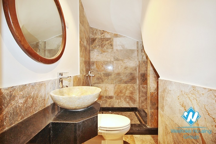 Duplex 4 bedrooms with lake view apartment for rent in Dang Thai Mai st, Tay Ho