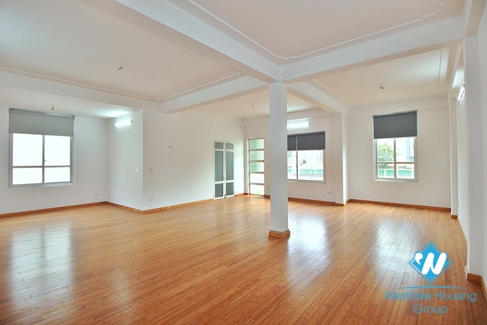 Nice house for rent in Au Co st, Tay Ho District