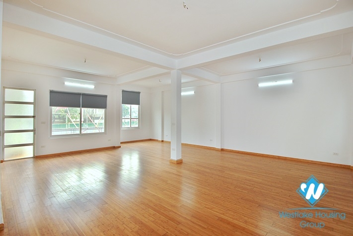 Nice house for rent in Au Co st, Tay Ho District