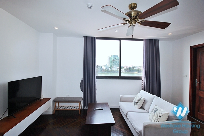 Lake view and high floor 1 bedroom apartment for rent in Tu Hoa st, Tay Ho