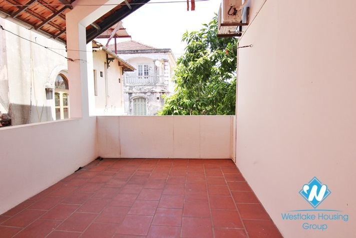 Nice four bedrooms house for rent in Tay Ho, Ha Noi