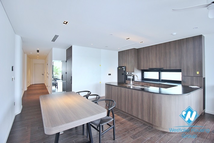 Lake view apartment with 2 bedrooms on the 2nd floor for rent in Tu Hoa st, Tay Ho