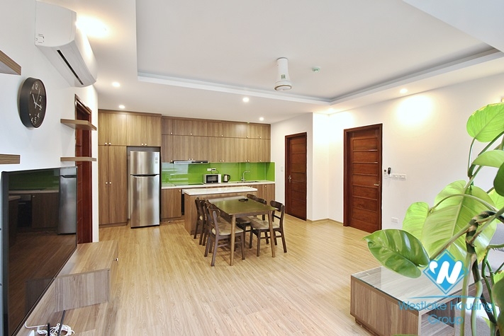 02 Bedrooms apartment for rent on Xuan Dieu st, Tay Ho District 