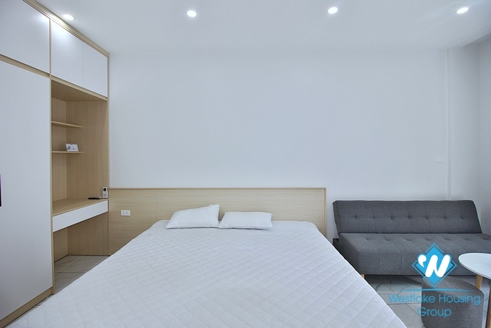 Bright 1 bedroom apartment for rent in Tay Ho, Hanoi