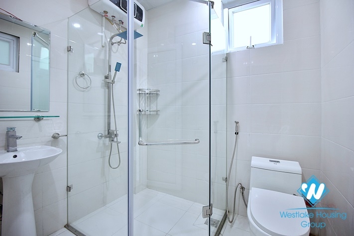 Top floor and lake view one bedroom apartment for rent in Yen Phu st, Tay Ho