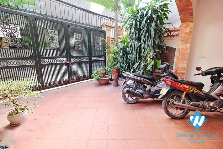 Cosy house available for rent in Westlake area, fully furnished.