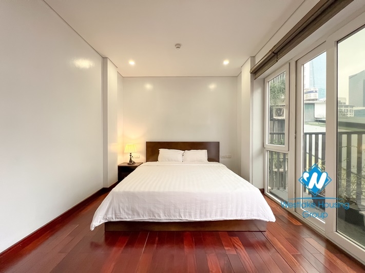 1 bright bedroom for rent at 535 Kim Ma street