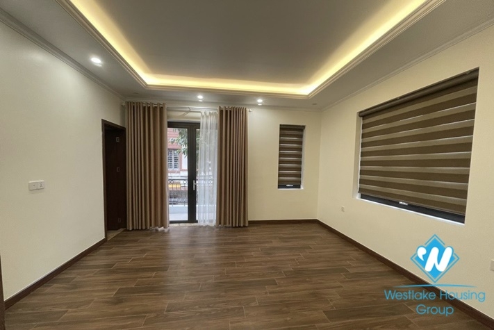 Modern new house 7 bedroom for rent in Lac Long Quan st, Tay Ho district.