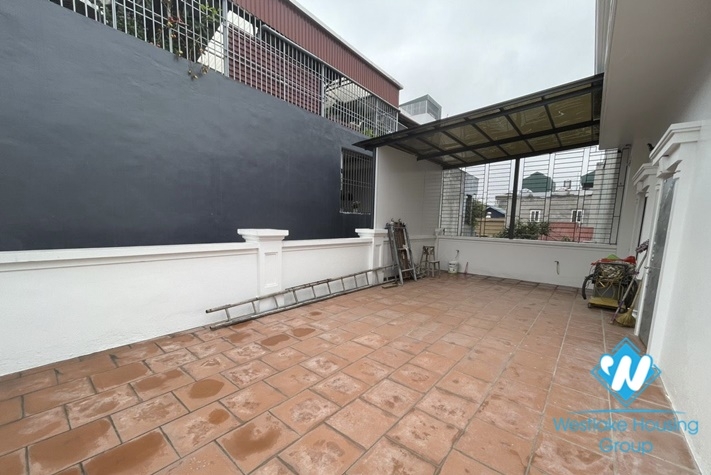 Modern new house 7 bedroom for rent in Lac Long Quan st, Tay Ho district.