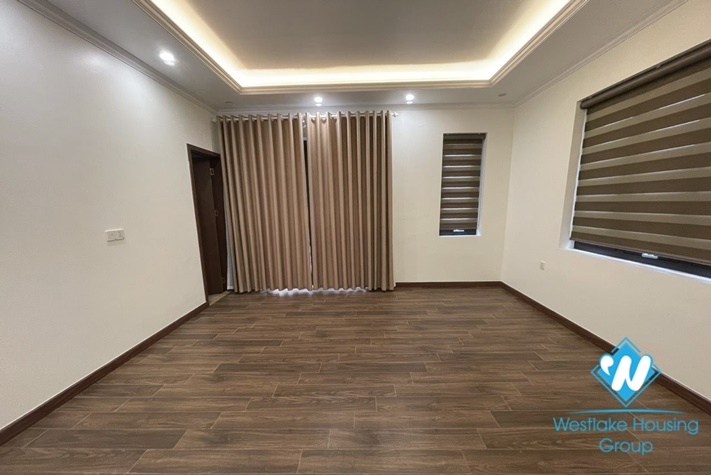 Modern new house 7 bedroom for rent in Lac Long Quan st, Tay Ho district.
