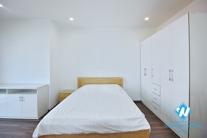 One bedroom apartment with huge balcony for lease in Tu Hoa, Tay Ho